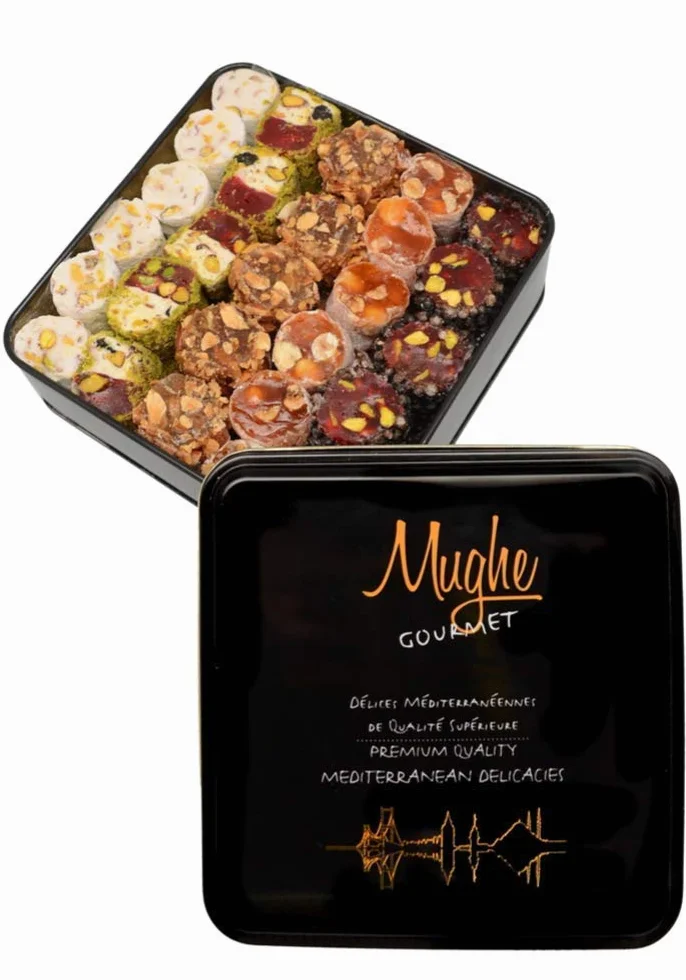Mughe Gourmet- Caja de regalo de delicias turcas gourmet surtidas - Delicia turca de Pistacho, naranja, avellana y almendra - 1000gr - Halal y Vegetariano - Regalos perfectos para cumpleaños y más