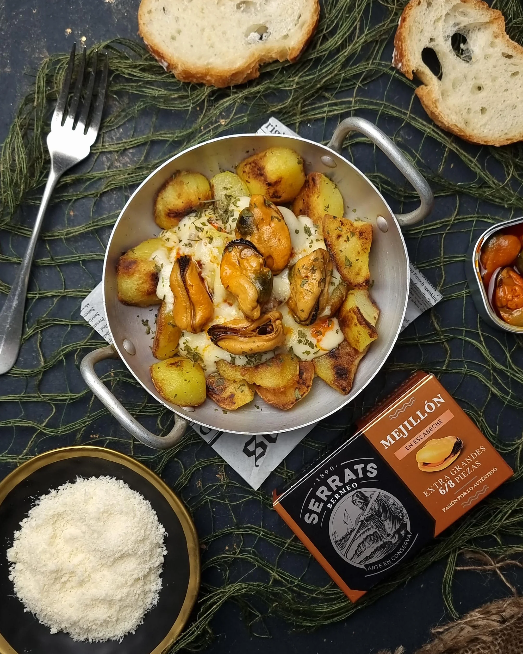 CONSERVAS SERRATS Mejillones Grandes en Escabeche Tradicional Artesanal 12 Latas x 110g 1320g 8/12 Mejillones por lata Sin Gluten Omega 3