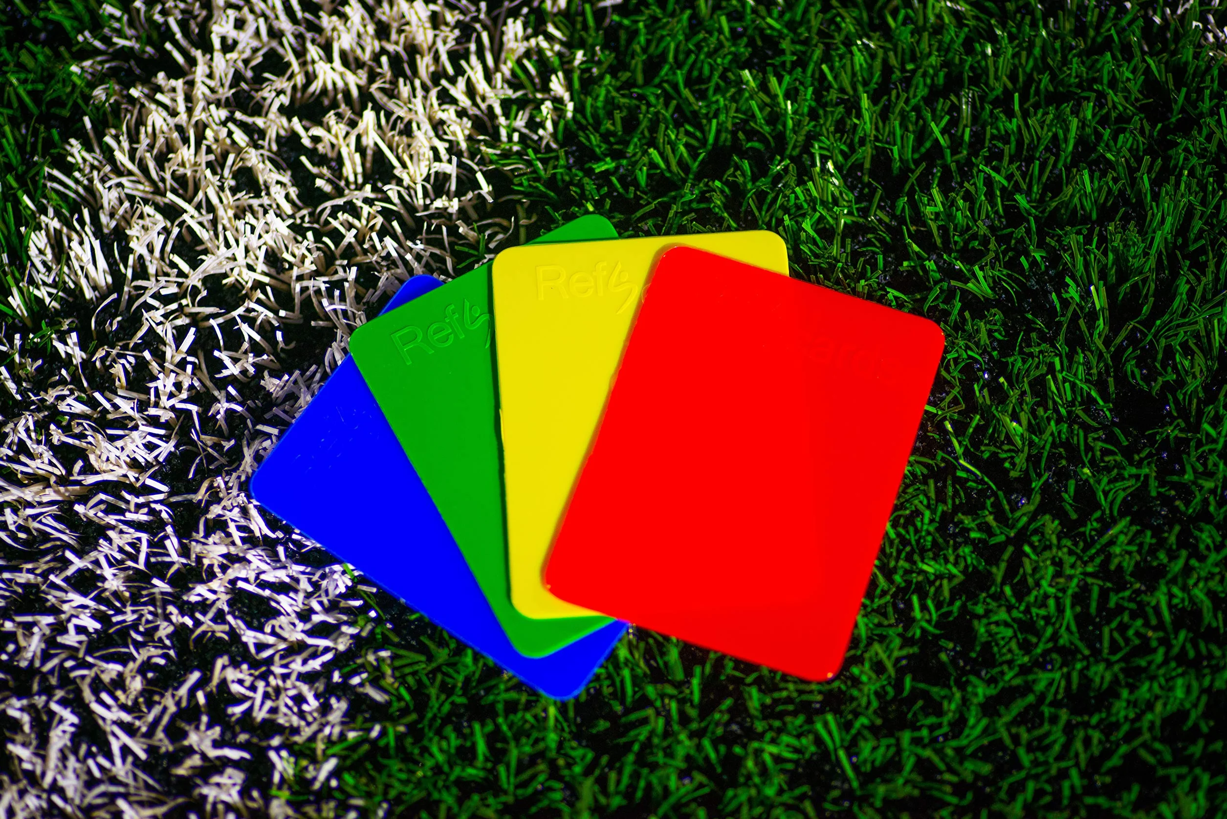 Tarjetas de árbitro con Mensaje en inglés Caution & Dismissal, Rojo y Amarillo
