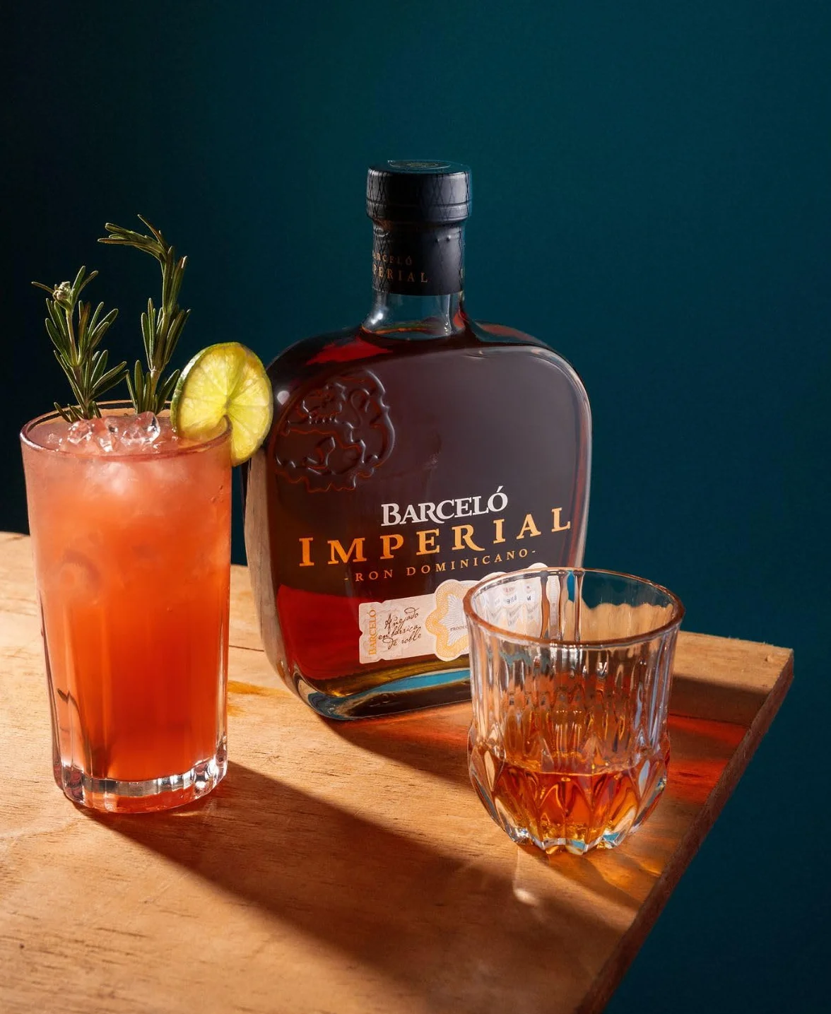 BARCELÓ IMPERIAL - Ron Dominicano - envejecido de forma natural - 38% vol. - 70cl