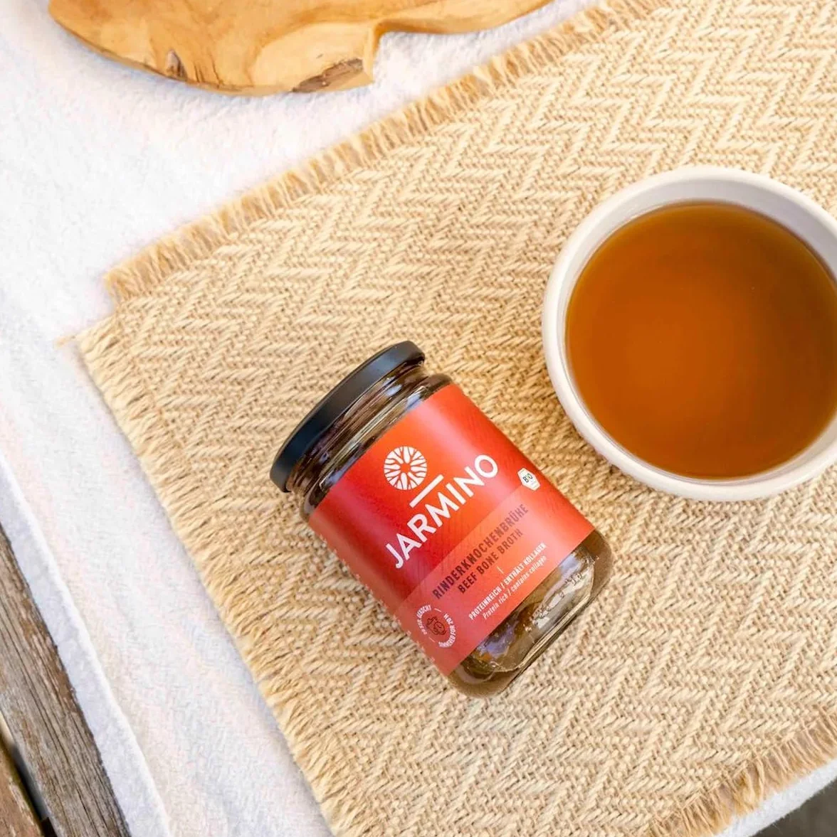 BONE BROTH caldo de hueso de carne ecológico en tarros / ganado alimentado con hierba / colágeno y ácido hialurónico naturales / caldo de hueso (4 x 350 ml)