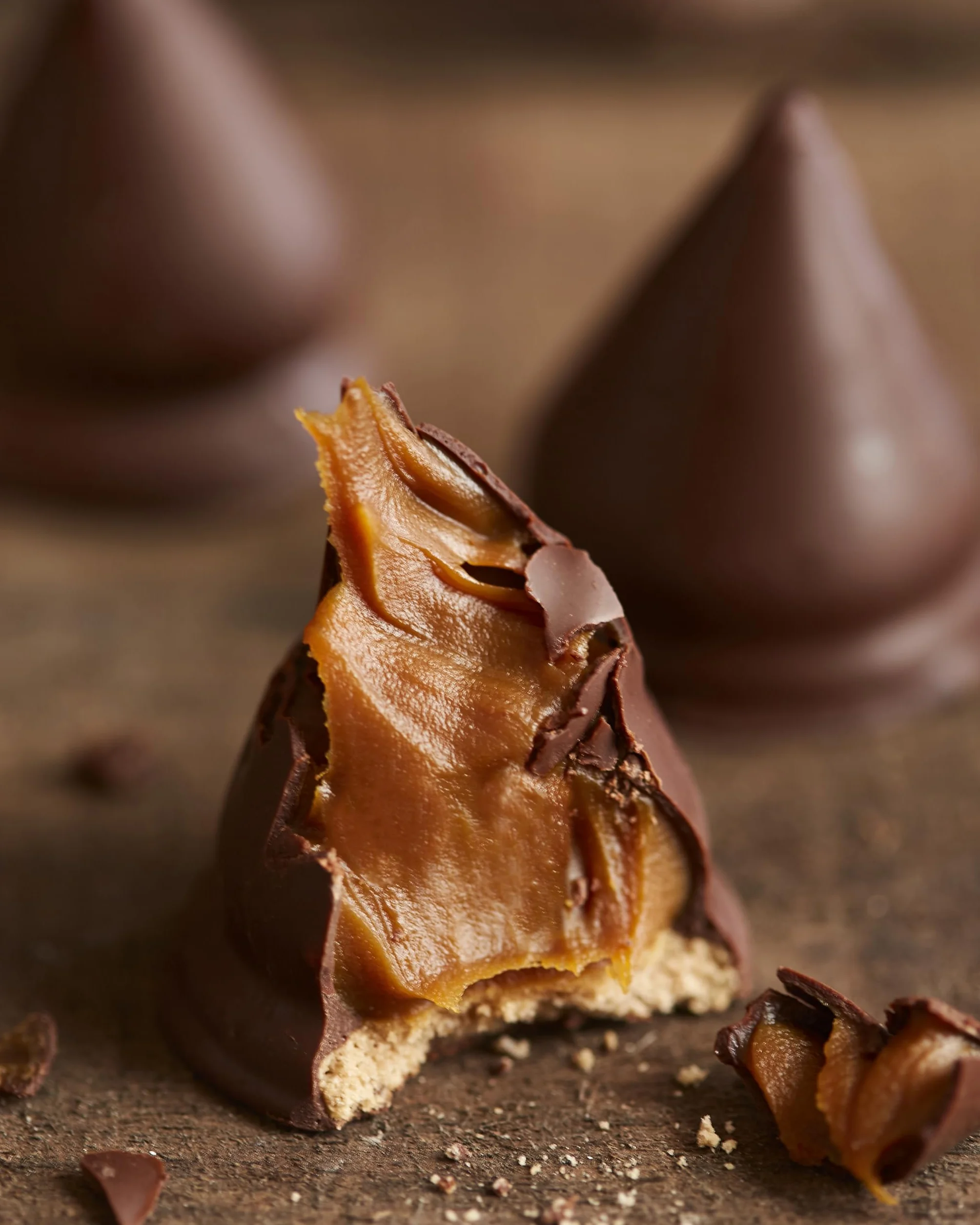 Havanna Havannets Argentinos | Conitos de Chocolate | Conitos Rellenos de Dulce de Leche Perfectos para compartir, regalar y disfrutar | Caja 12 Unidades | 456g