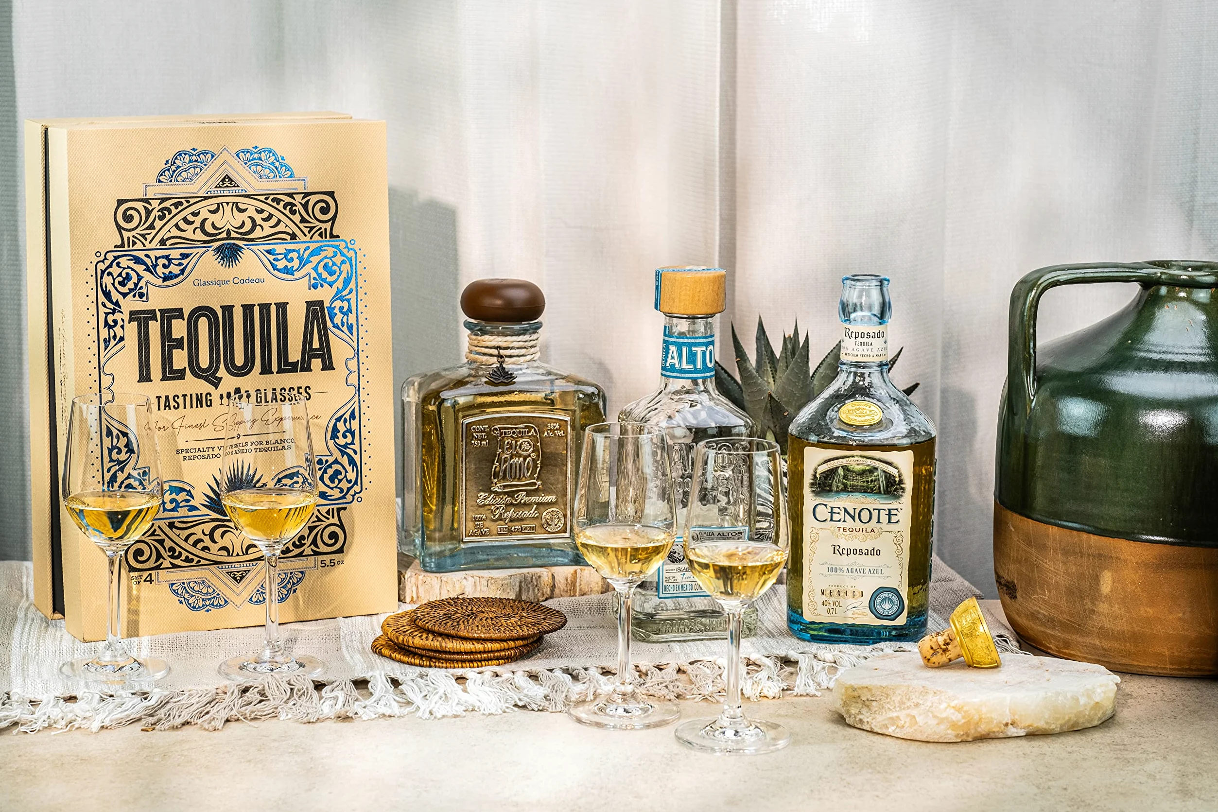 GLASSIQUE CADEAU Copas para Degustar Tequila | Juego de 4 | 160 ml | Vasos Profesionales de Cristal para Beber Tequila Blanco, Reposado y Añejo | Cristalería para Licores y Bebidas Espirituosas
