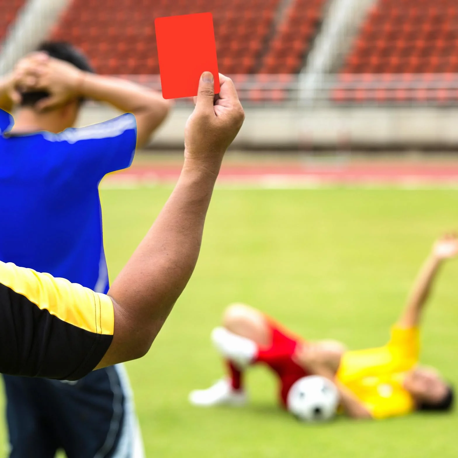 Bewudy 10 tarjetas de árbitro de fútbol amarilla y roja PVC para partidos