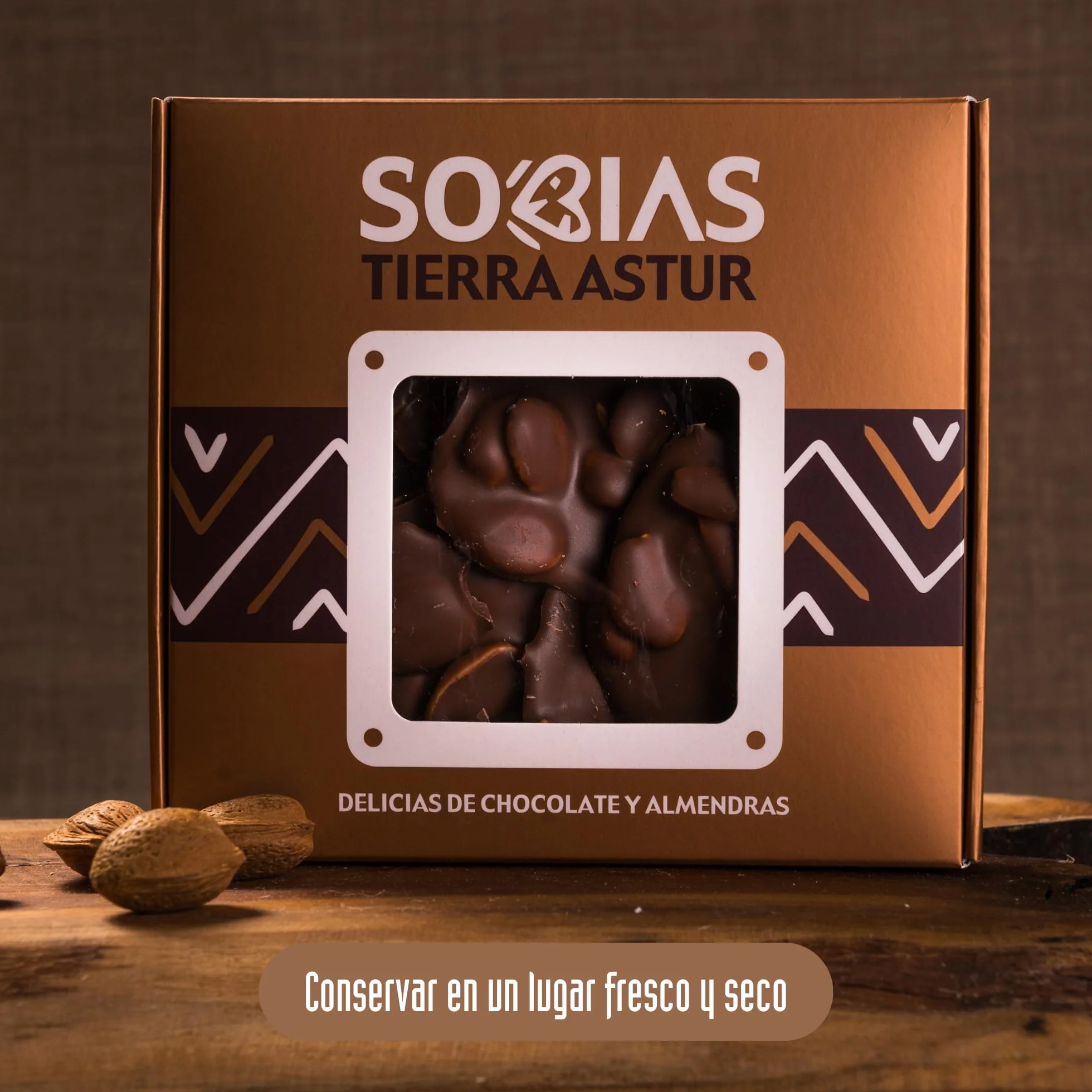 Tierra Astur Sobias Chocolate con Almendras Crujientes | Delicias de Chocolate con Almendras Crujientes – Bombones Gourmet Artesanales, Chocolate con Leche Premium