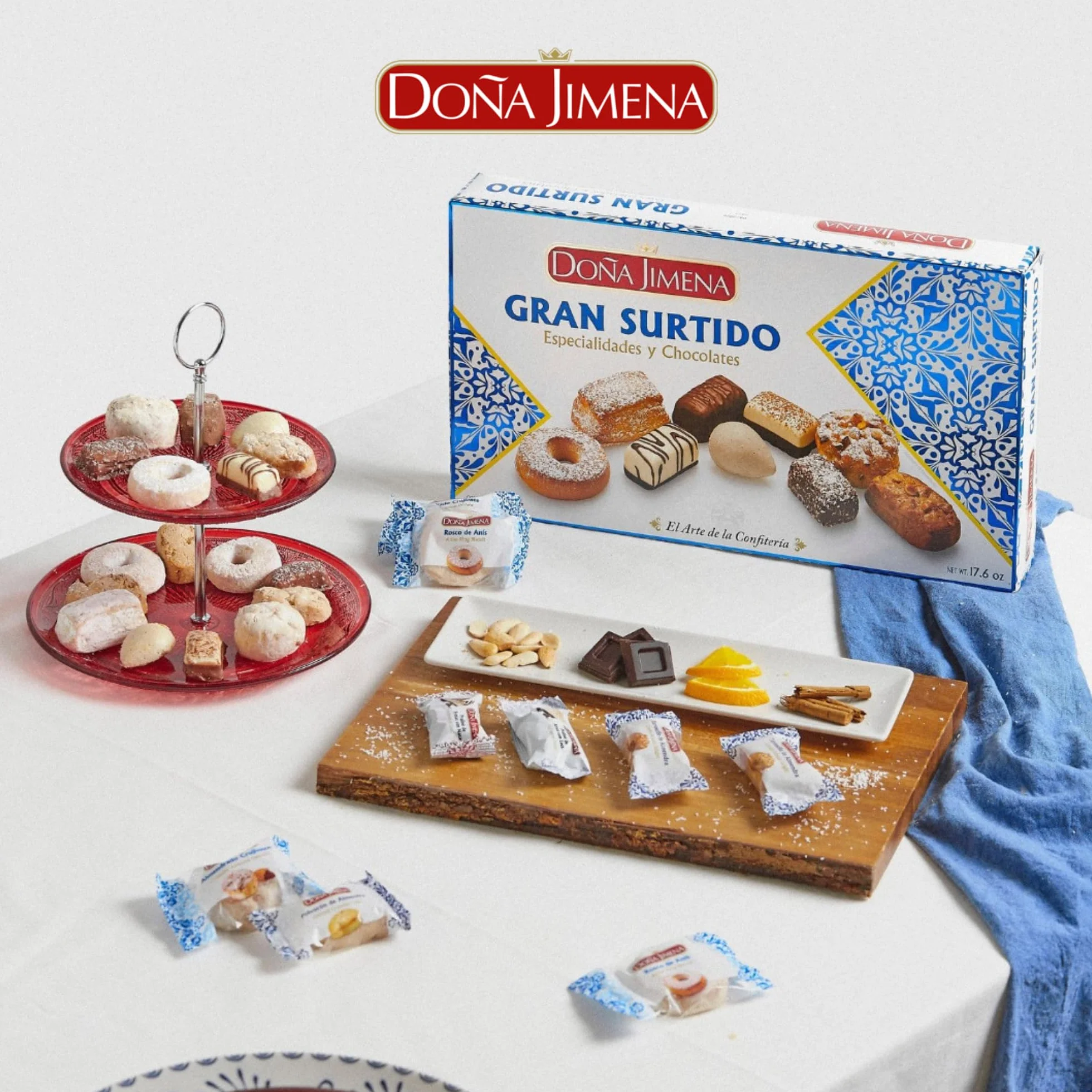 Doña Jimena Gran Surtido de Dulces Tradicionales 1000 Gramos, Especialidades y Chocolates Mini Pralinés Sabores Variados, Típico Dulce Navideño Receta Artesanal