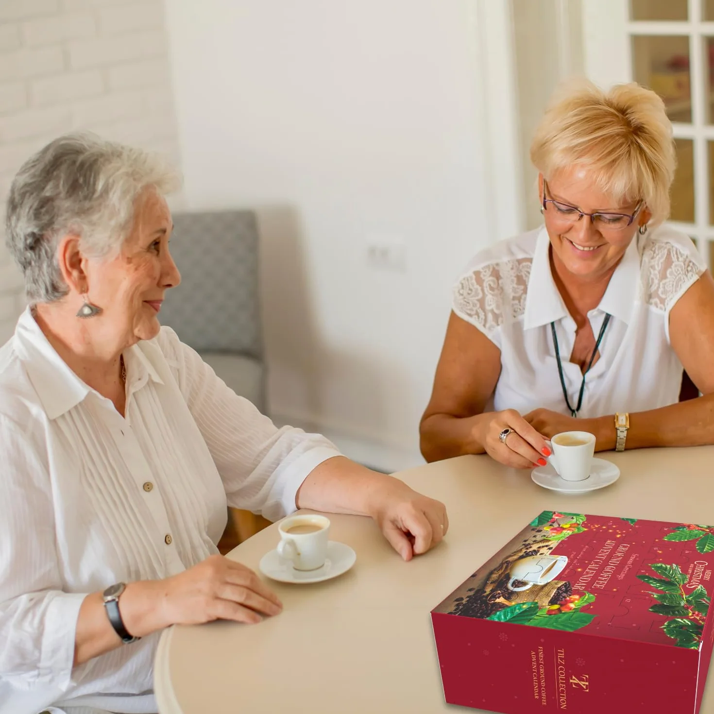 Calendario de Adviento del Café 2023 Navidad | Set de café molido - Regalos de 24 sabores para hombres y mujeres - Regalos de café italiano de vainilla francesa y avellana