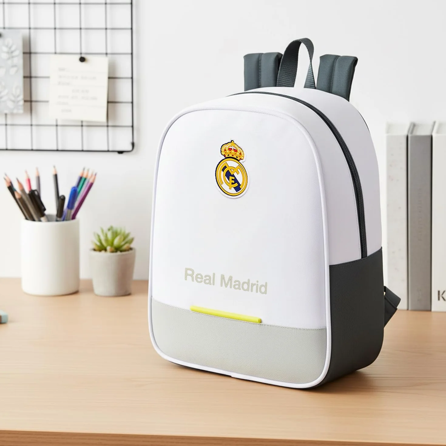 Mochila Real Madrid Viaje Gran Capacidad Licencia Oficial Resistente