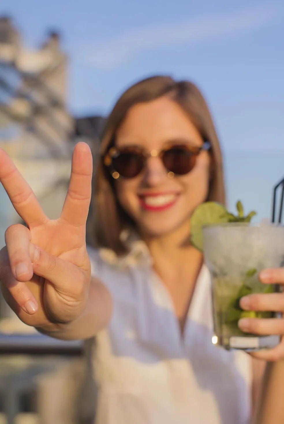La Bodeguita Mojito – Cóctel Premium, artesano y natural – Pack 2 botellas elaborado con ron dorado, limón mediterráneo y hierbabuena – 2×75 cl.