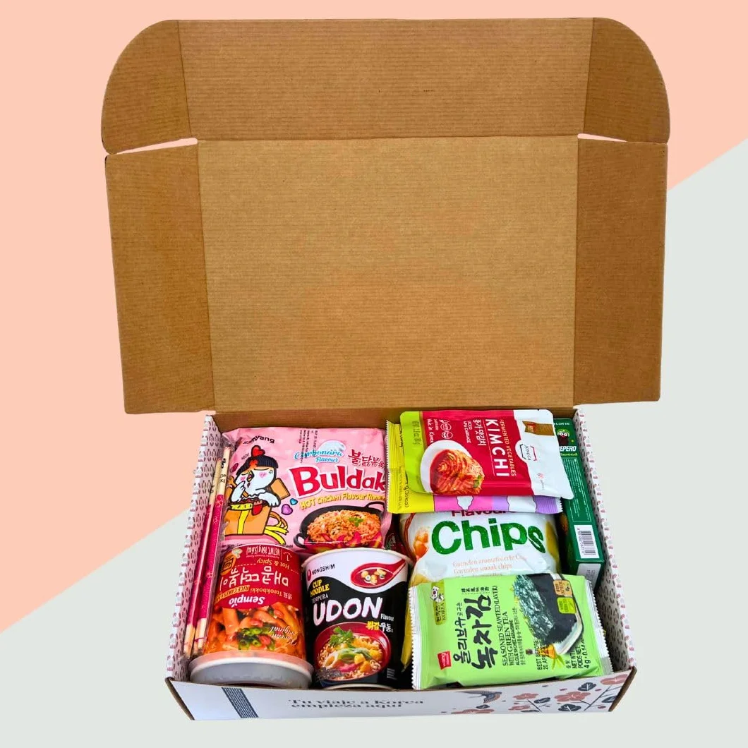 Korean Market | Caja Sorpresa de Comida Coreana (Starter Edition) | Para 1 o 2 Personas | Snacks, Ramen, Kimchi, Tteokbokki, Algas, Dulces y Palillos