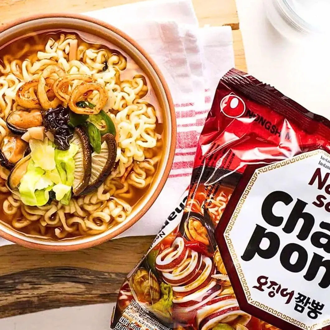 Korean Market | Ramyun Cham Pong Sabor Marisco | Ramen Coreano Instantáneo | Pack 20 | 124g
