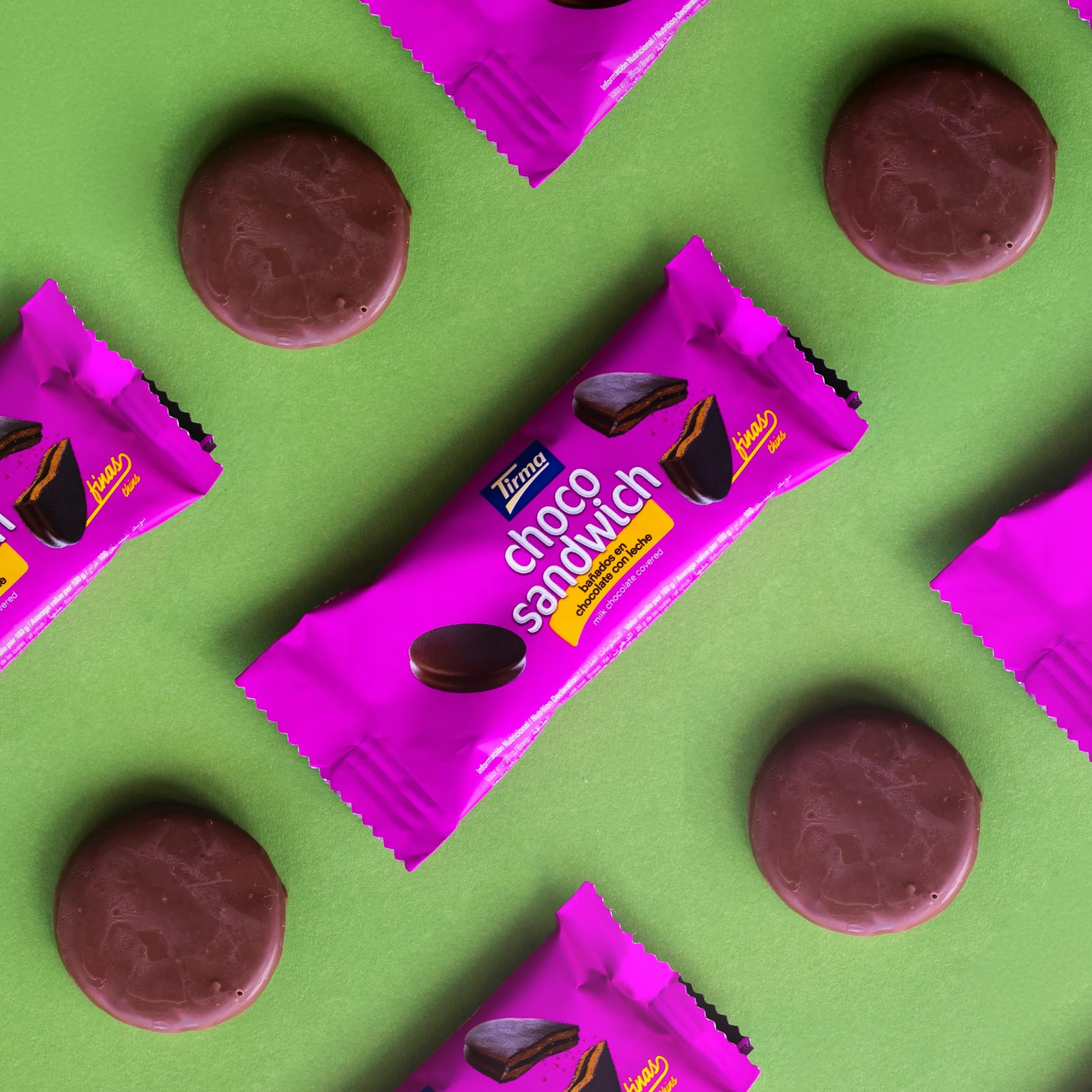 Tirma Choco Sándwich Fino de Chocolate con Leche – 8 Packs de 27,25 g (Estuche de 218 g) | Galletas Dulces con Relleno Bañadas en Chocolate con Leche | Snack Ideal para Merienda y Tentempiés