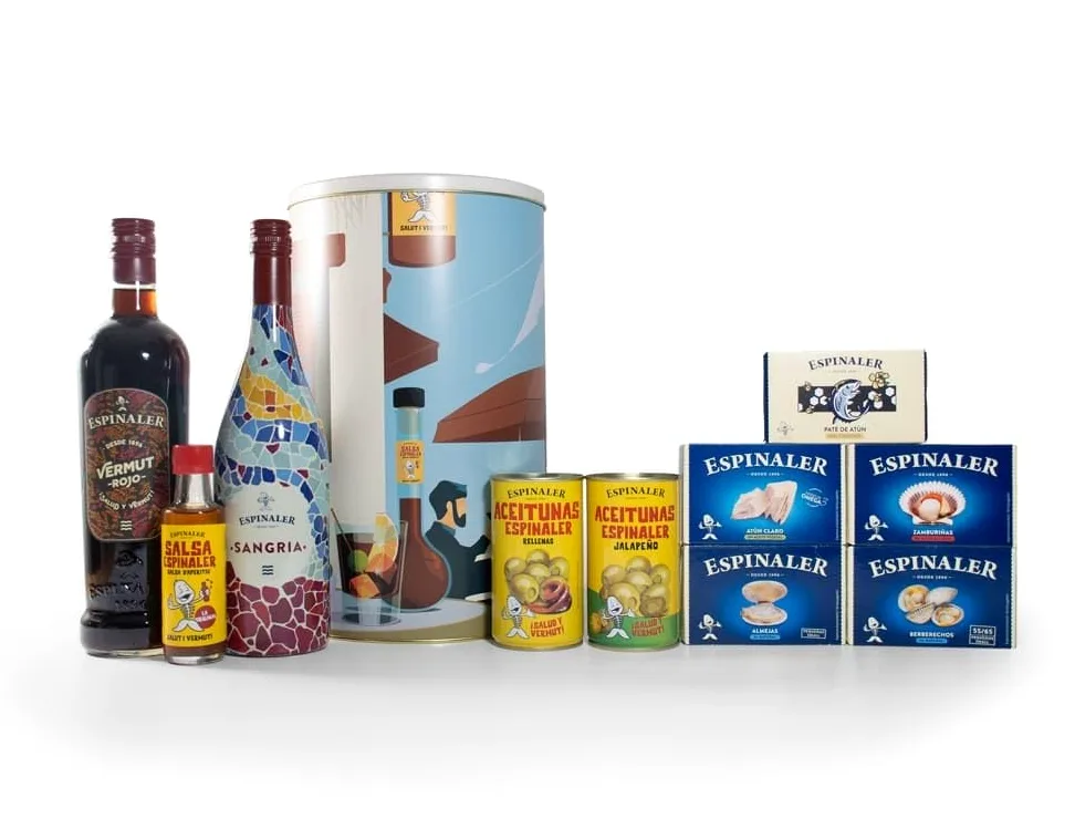 Espinaler Lote Regalo Gourmet - Cesta Regalo Surtido de Sangría, Vermut Rojo, Aperitivos y Conservas de Marisco - Pack de Regalo Completo - Nuevo Lote Bogatell