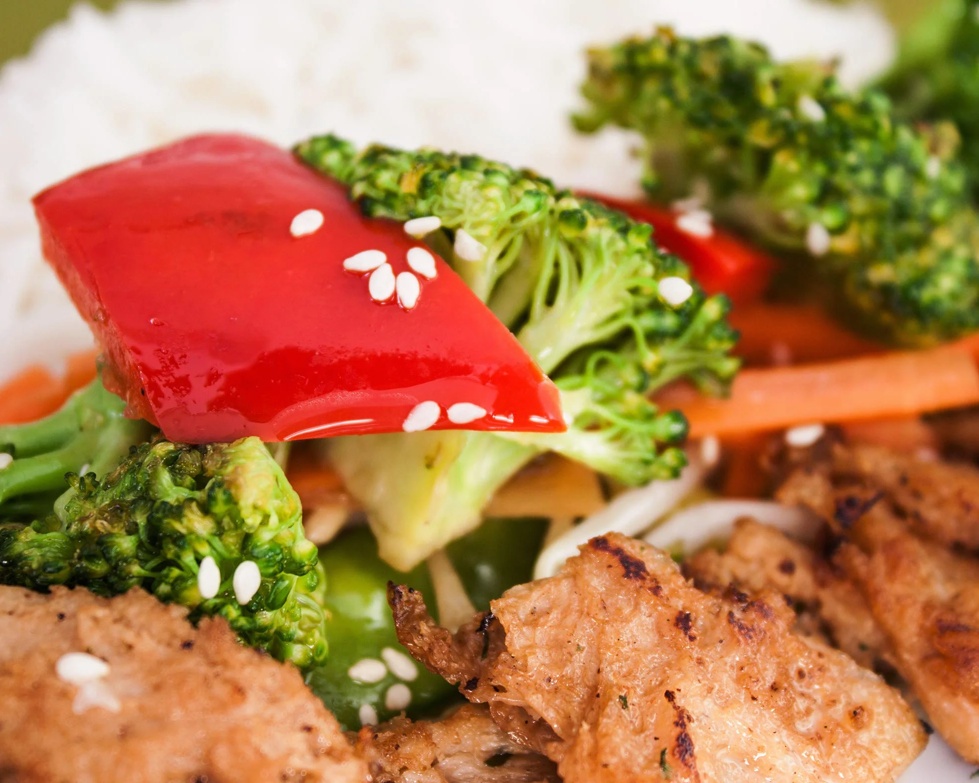 Yakeba | Nuggets de soja | Filetes/Medallones | 500g | Cultivado en Europa | Sustituto vegano de la carne | Soja Texturizada | Rico en proteínas | Alternativa al seitán o al tofu