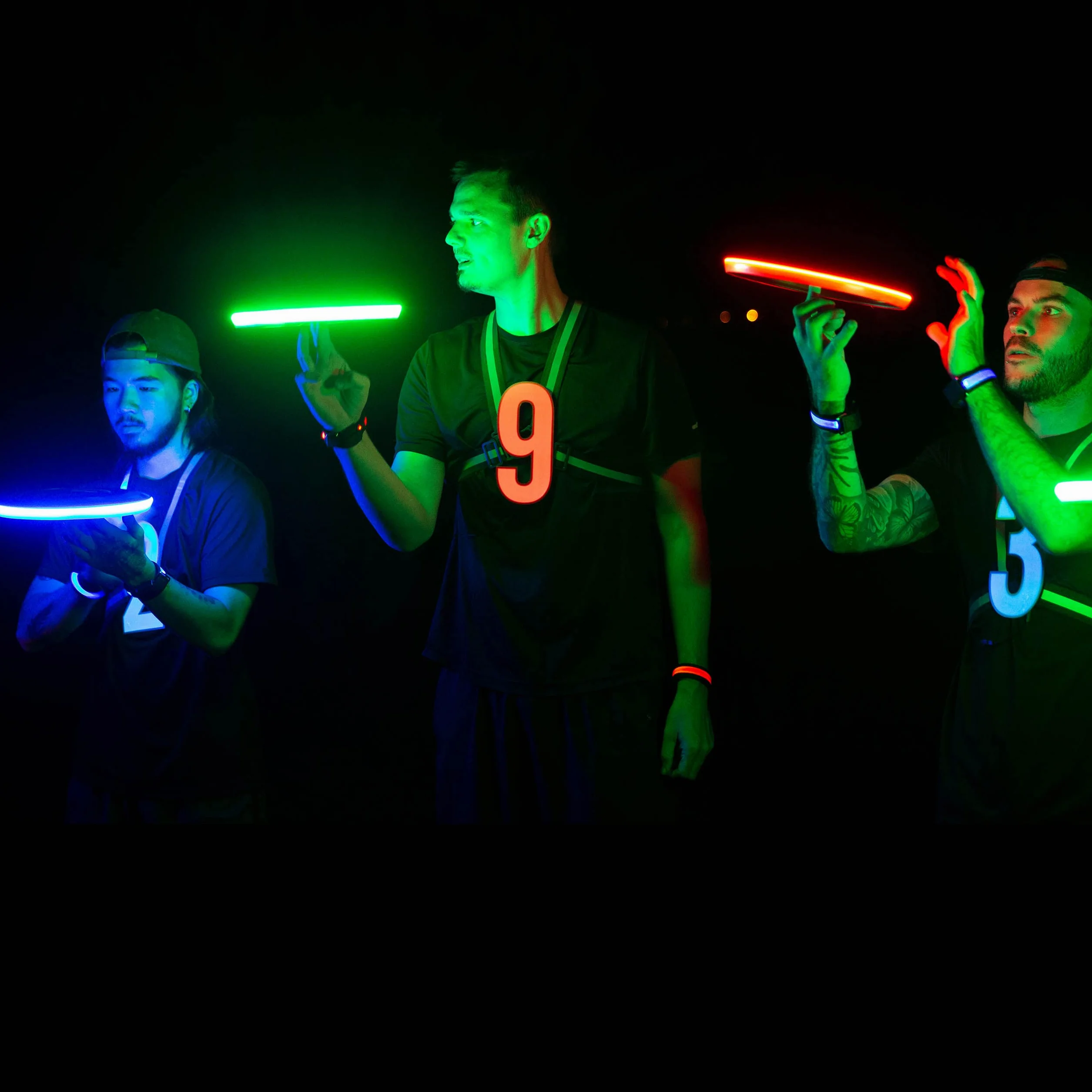 TOSY Flying Disc RGB LED 16 Colores Brillante Recargable Frisbee 175g