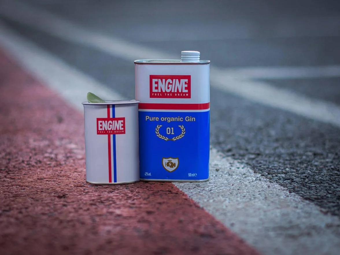 Engine Italian Organic Gin | 100% Ecológica | 700 ml | 42% Vol.