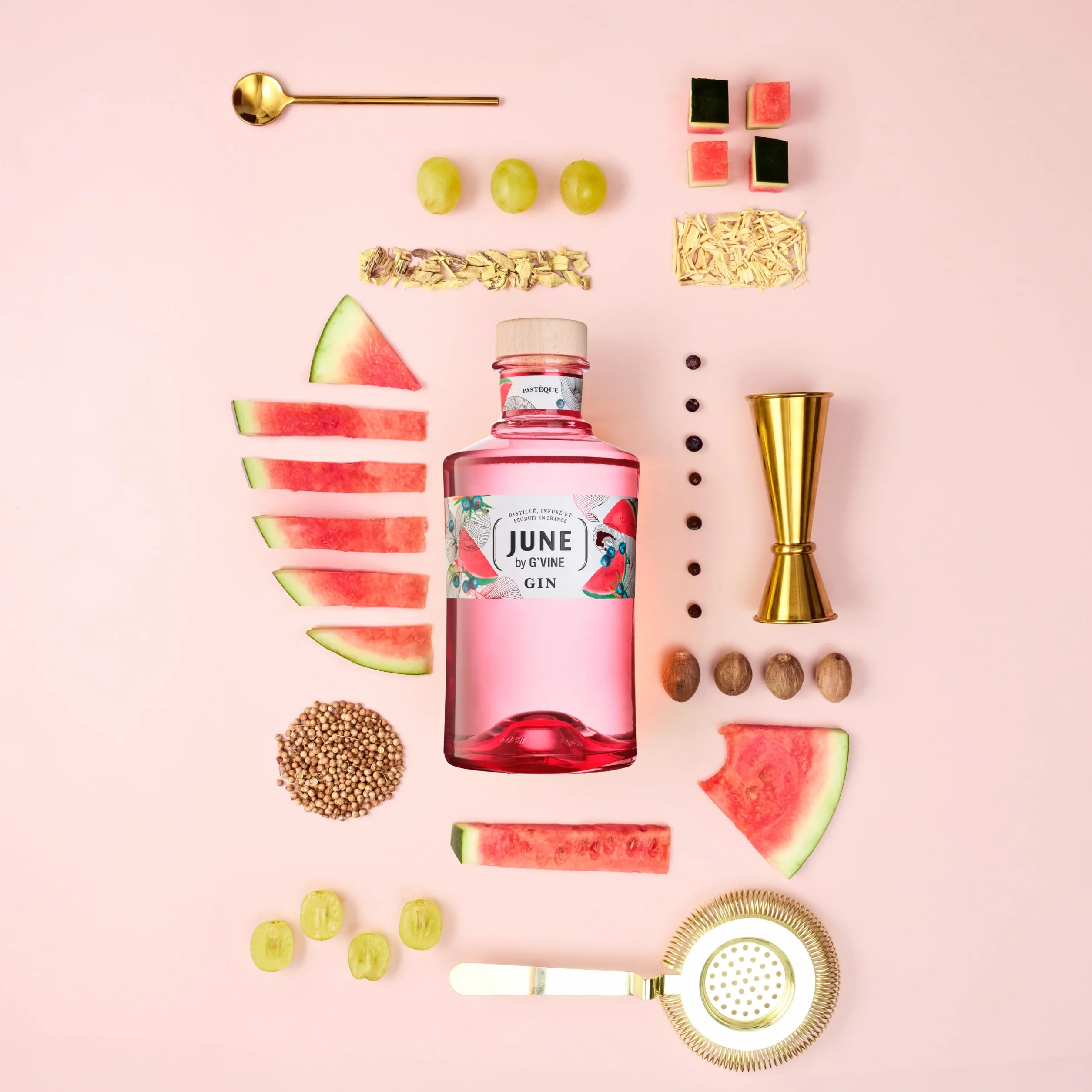 June by G-Vine Ginebra Sandía 70 cl – Gin Premium Floral y Sedosa - Elaborada con Uva y Fruta Natural – Ideal para Gin Tonic y Cócteles - 37,5% Vol