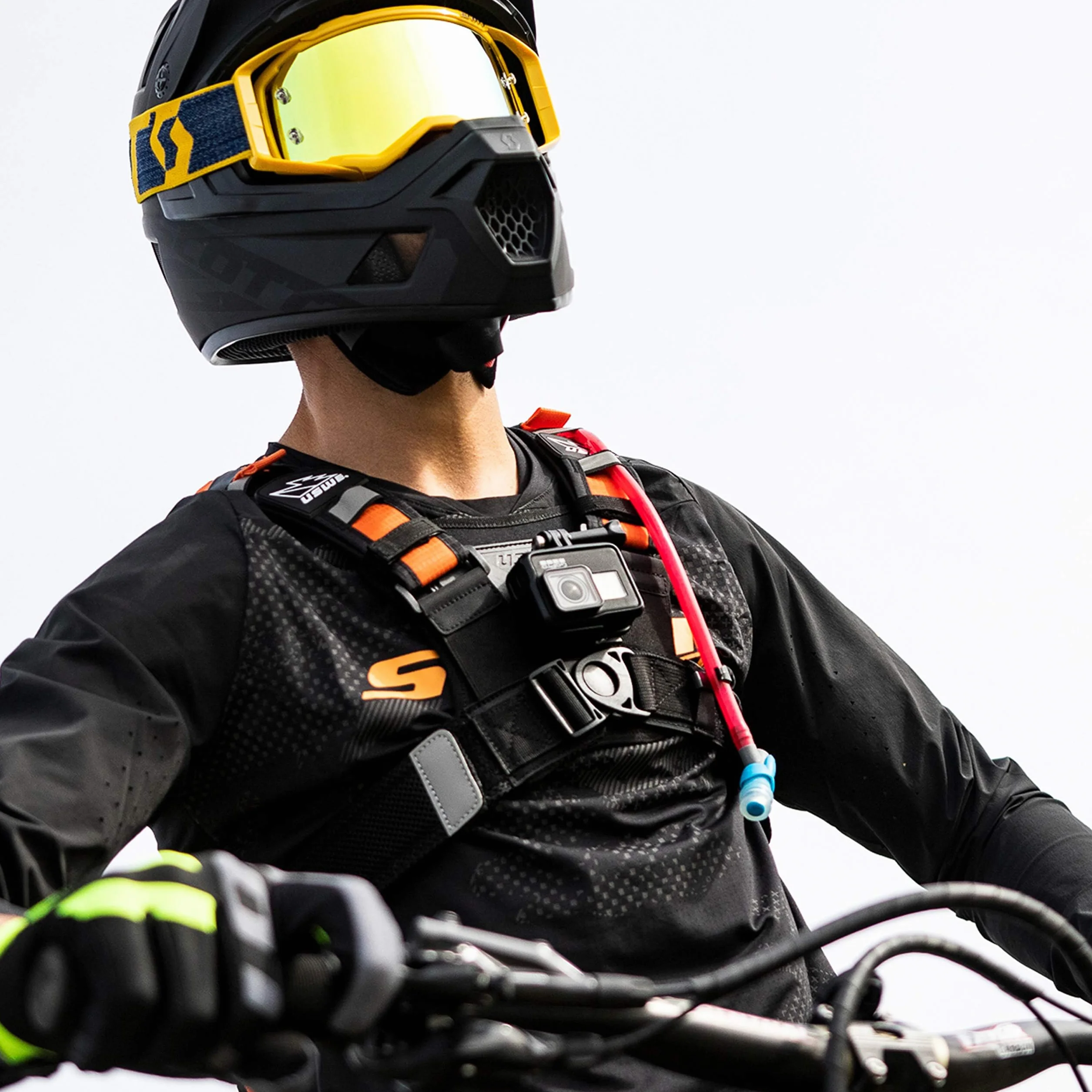 USWE Arnés para cámara de acción compatible con mochilas GoPro NDM 1 (M-XL)