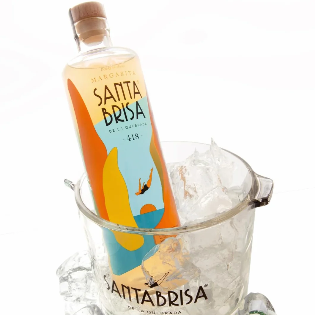 Santa Brisa Margarita de la Quebrada 750ml – Cóctel Mexicano Listo para Servir – Elaborado con Zumo de Lima Natural y Destilado de Agave Azul – 13,5% Vol. – Sabor Auténtico y Refrescante