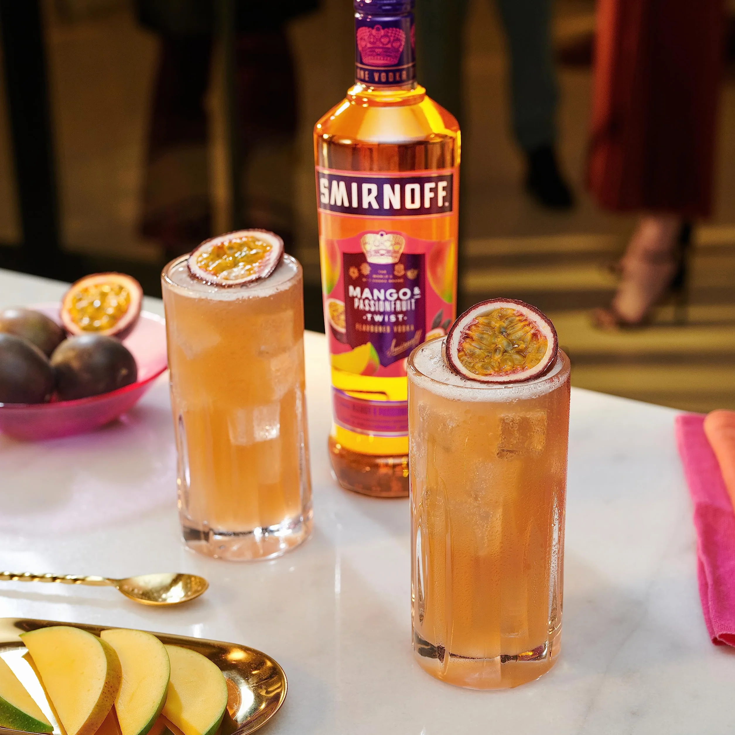 Smirnoff Vodka MANGO & PASSIONFRUIT TWIST Spirit Drink 25% Vol. 0,7l