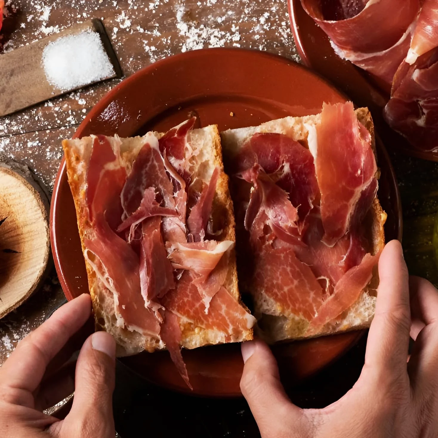 Jamon Bodega Serrano Gr | Escamez Prosciutto | Jamón Reserva sin Pata | Perniles de 6 a 7 Kilos | Jamon Curado | Embutido de Curación Superior a 18 meses | Sin Gluten