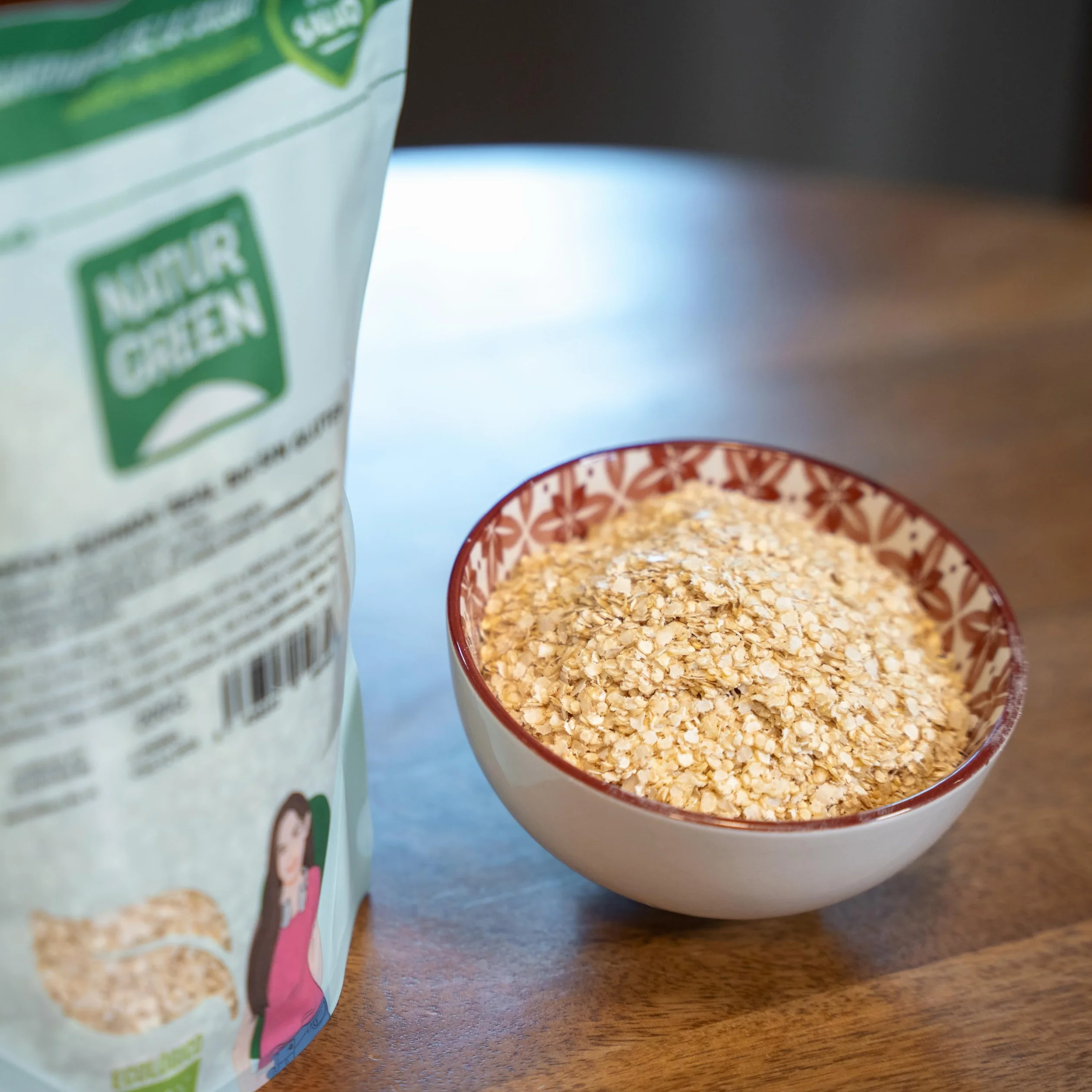 NaturGreen - Copos de Quinoa Real, Granos Quinoa Bio, Sin Gluten, Rica en Poteínas, Vitaminas B, C y E - 200 g