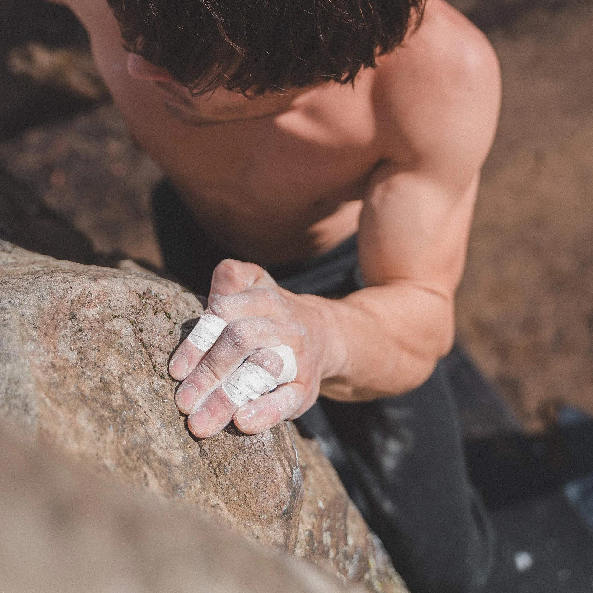 Cinta de escalada 3-4 rollos 1,5 cm ancho negra en caja de metal para dedos deportiva boulder entrenamiento pesas