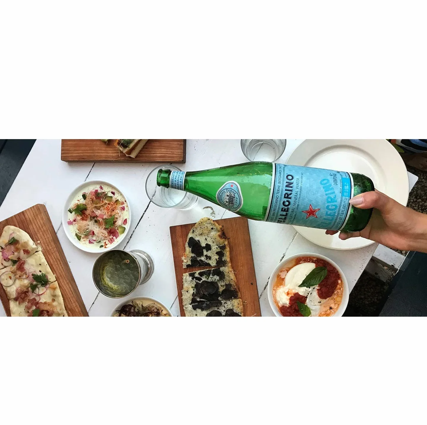 Sanpellegrino (San Pellegrino) 750mlX12 Esta agua mineral natural carb?nica