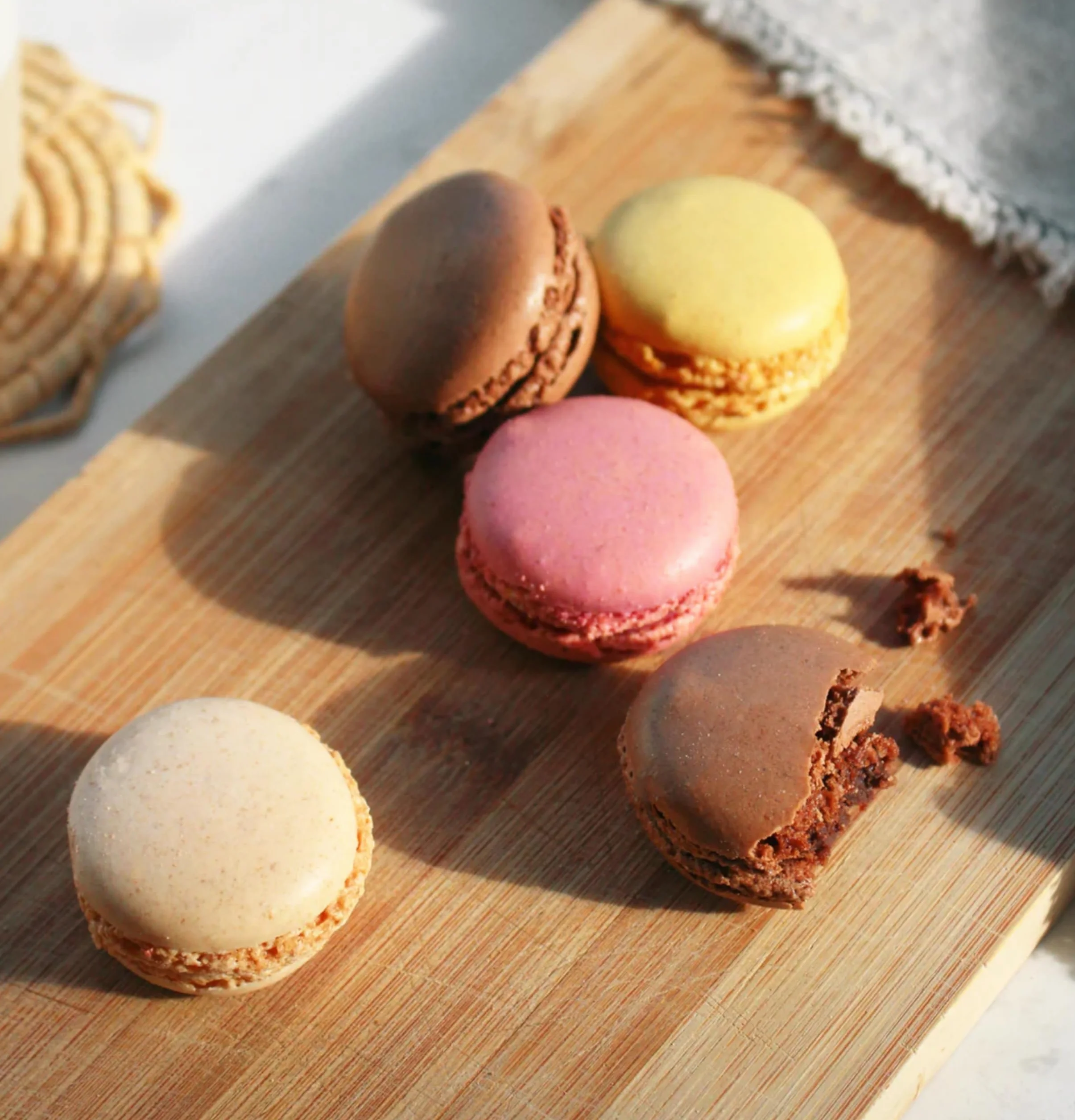 Macarons Surtidos Franceses 468 g (36 Unidades) – Selección Gourmet de Sabores Variados, Postre Premium para Regalo o Eventos (Sin Gluten) Distribuido por Laborawi