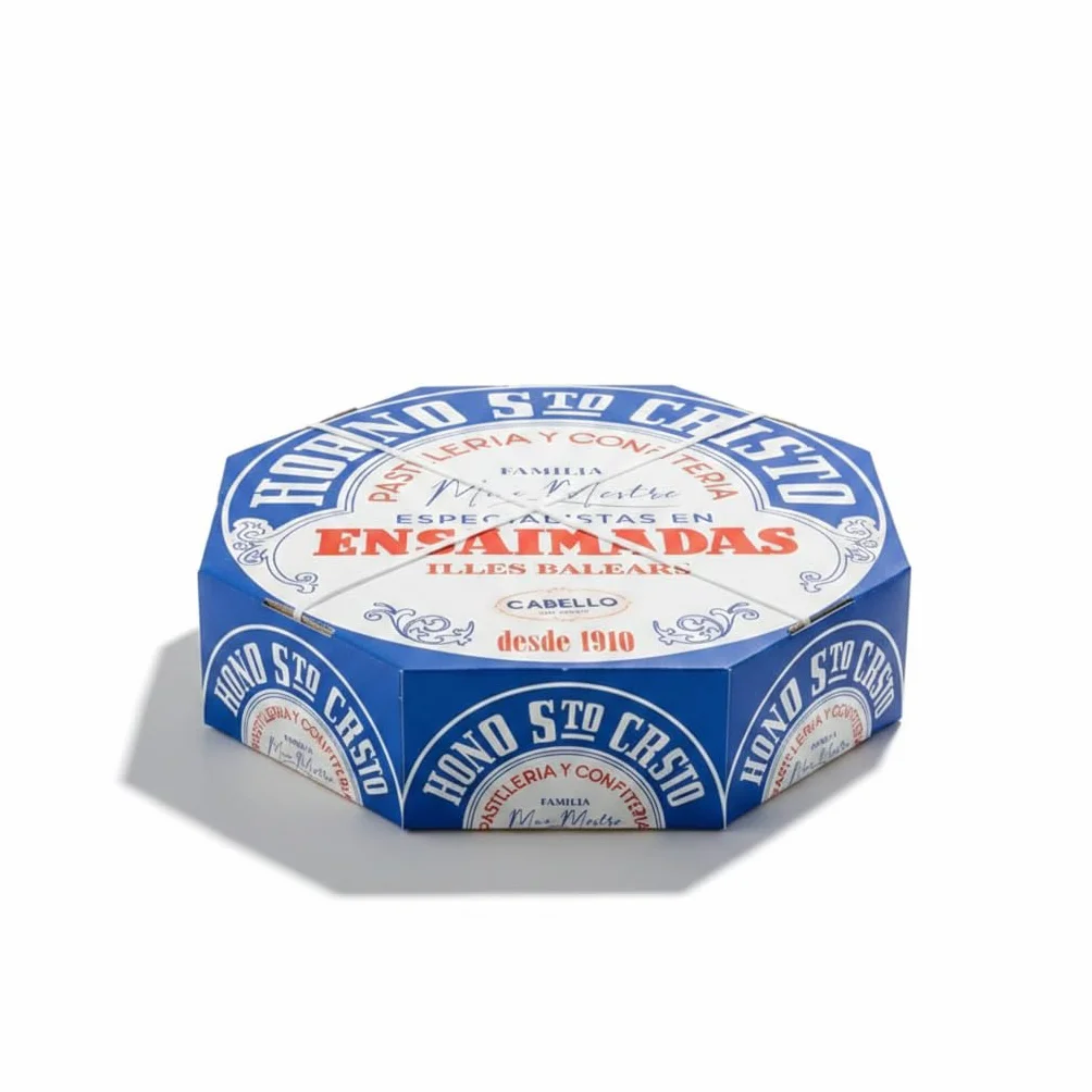 Ensaimada de Cabello de Ángel 650g - Dulce Típico Mallorquín Elaborado de Forma Artesanal desde 1910 - Horno Santo Cristo - Repostería en Caja Octogonal de Regalo - NEXU