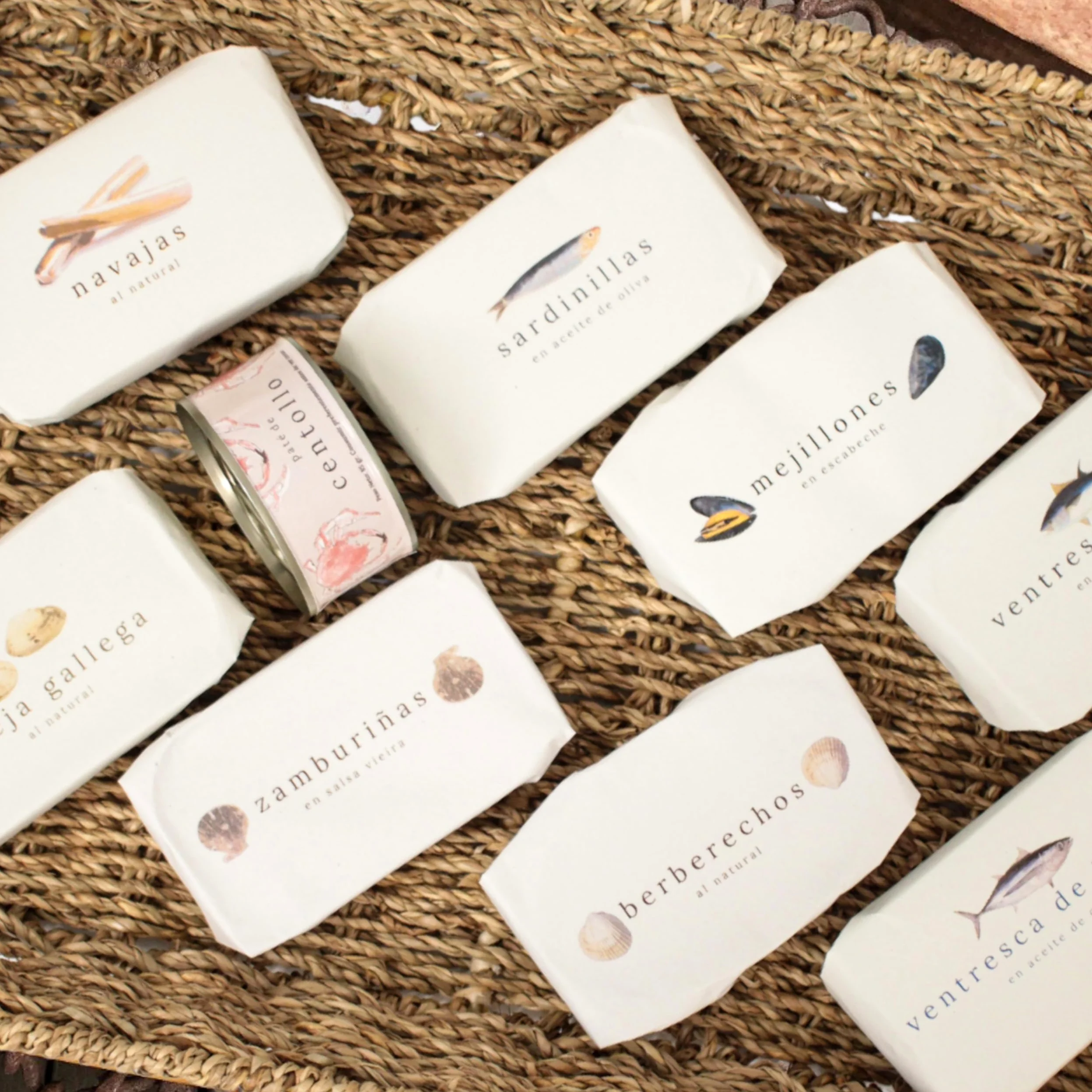 MARISKITO | Pack La Mar de Gallego - 10 Conservas Gourmet - Latas de Conservas Gallegas - Caja Regalo - Lote de Productos Delicatessen