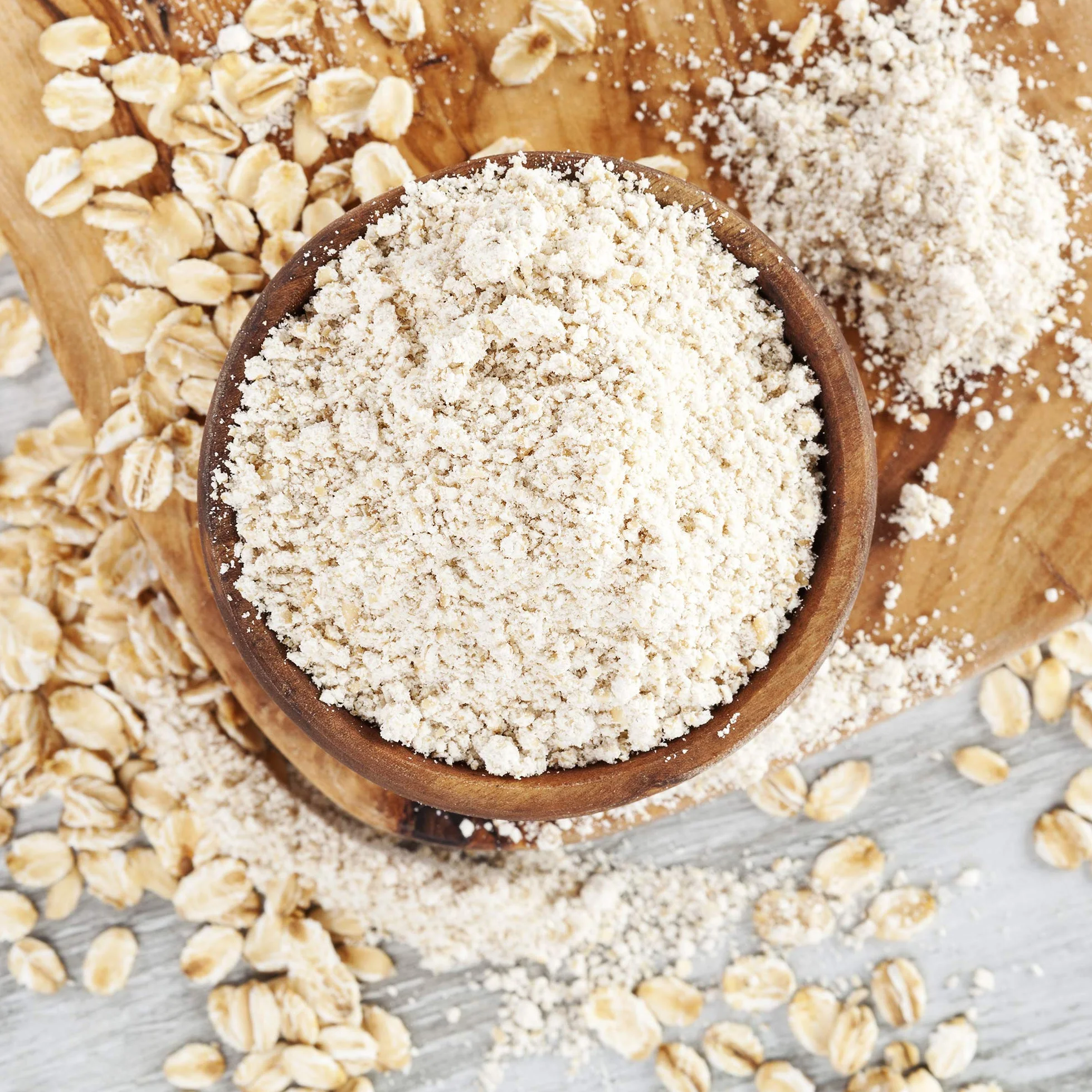 AlpenPower Avena Orgánica en polvo 1 kg - 100% pura avena integral en polvo sin aditivos - Sin gluten y rico en carbohidratos complejos