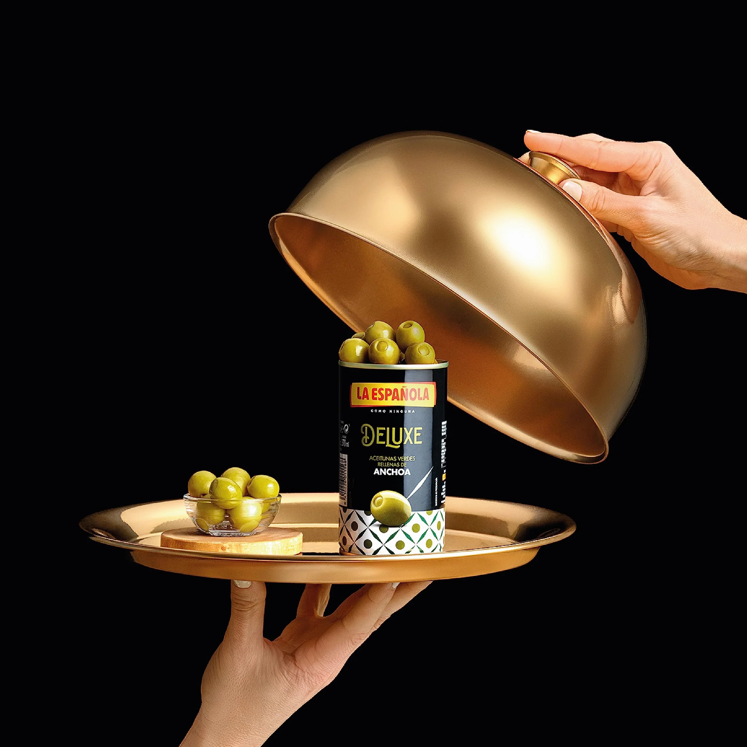 Aceitunas Rellenas de Anchoa Deluxe 150gr Pack 12 uds.