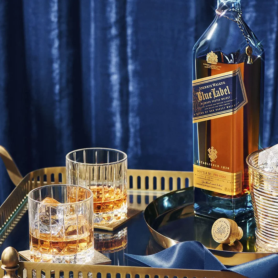 Johnnie Walker Blue label whisky, Escocés blended, 700 ml