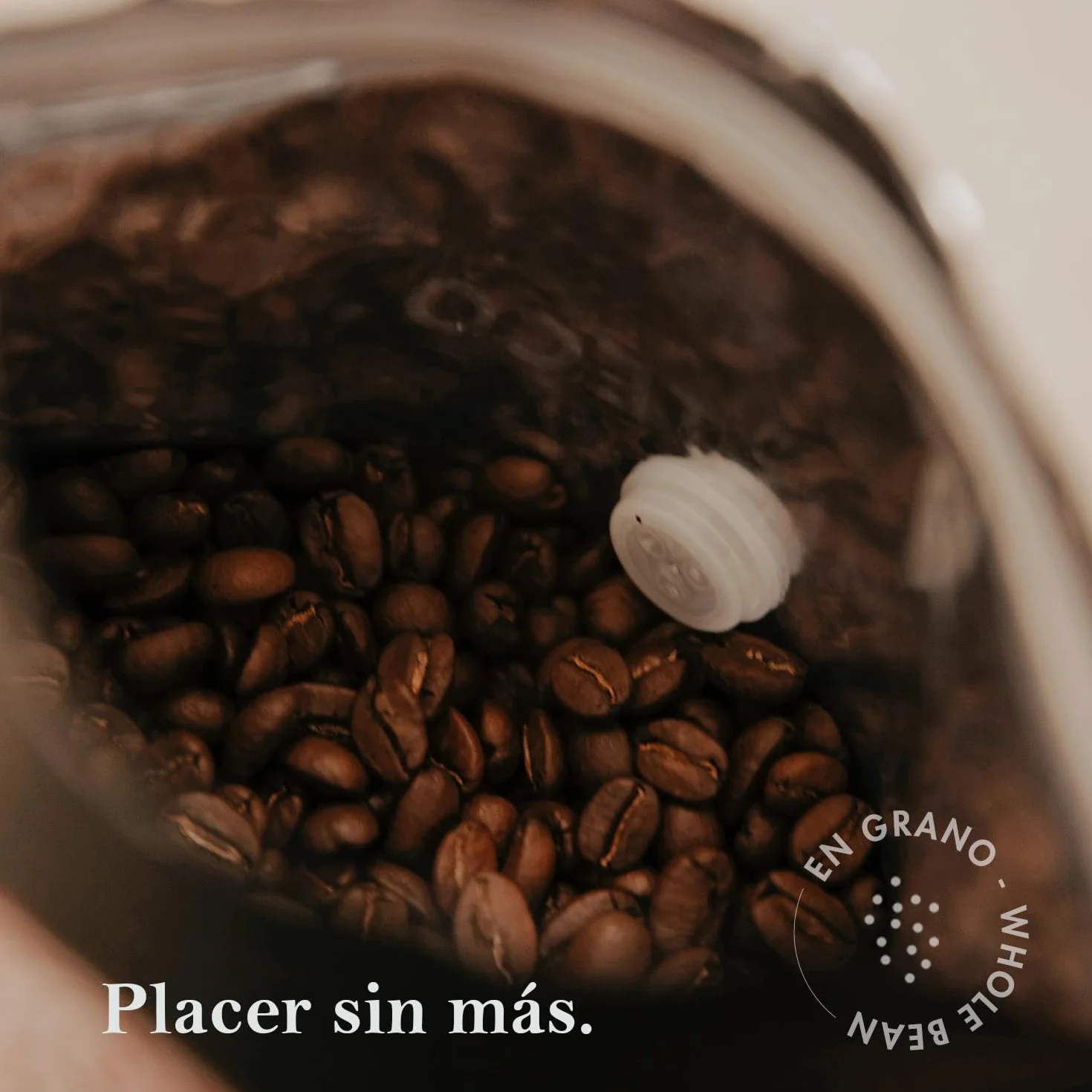 PUNTO - Pack Cafe de Especialidad en Grano 4x250g - Punto BLEND + Perú + Etiopía + Colombia - 100% Arabica - Tueste y Cuerpo Medio - Intensidad 5-7/10