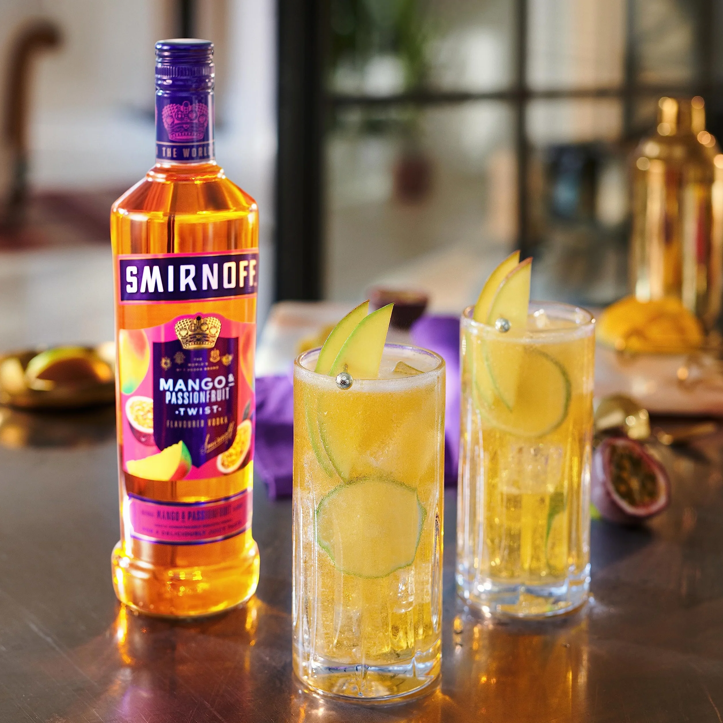 Smirnoff Vodka MANGO & PASSIONFRUIT TWIST Spirit Drink 25% Vol. 0,7l