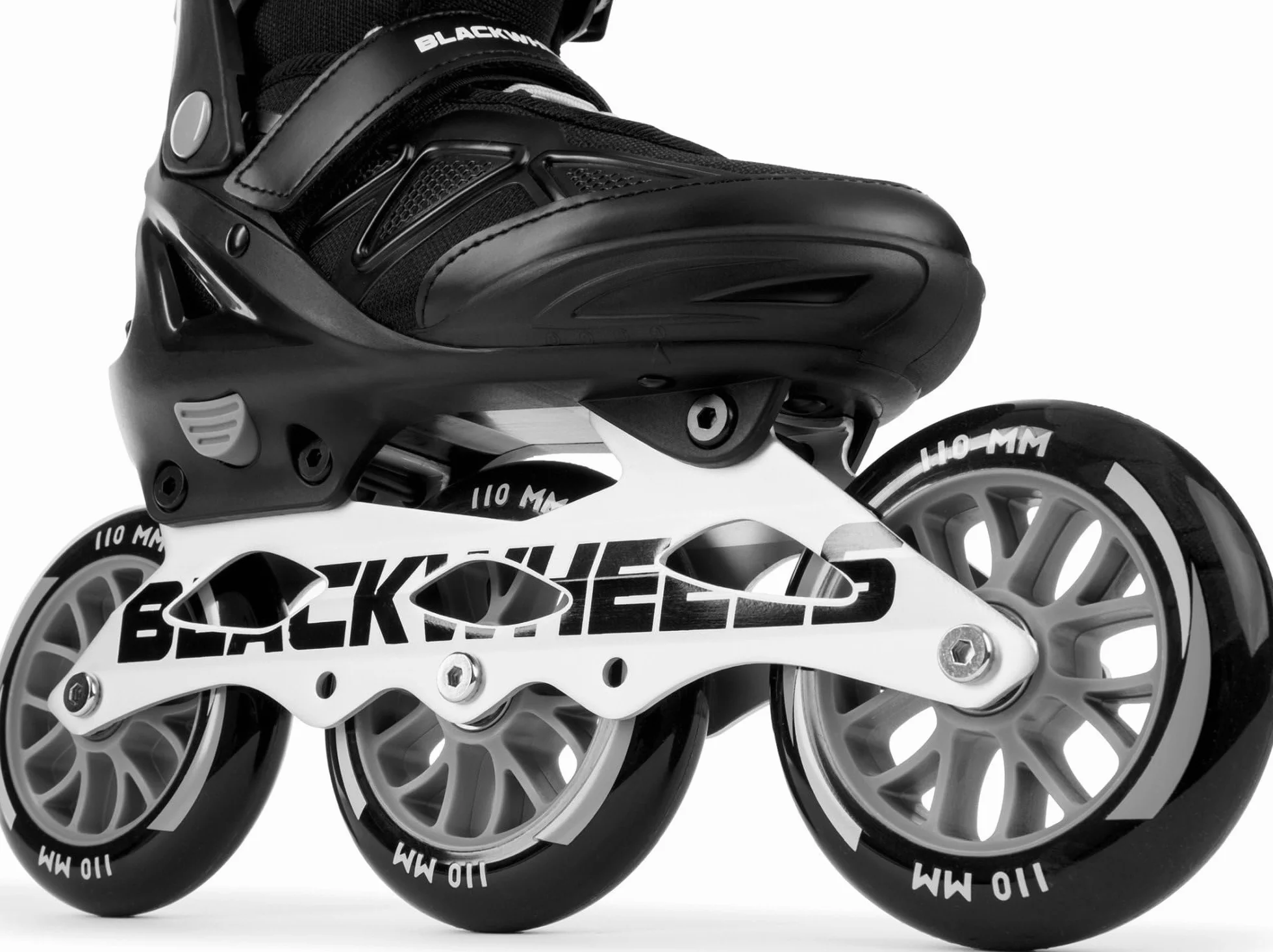 Patines en línea BLACKWHEELS Dynamic de Tres Ruedas con Chasis de Aluminio ABEC-7 One-Step-Adjustment