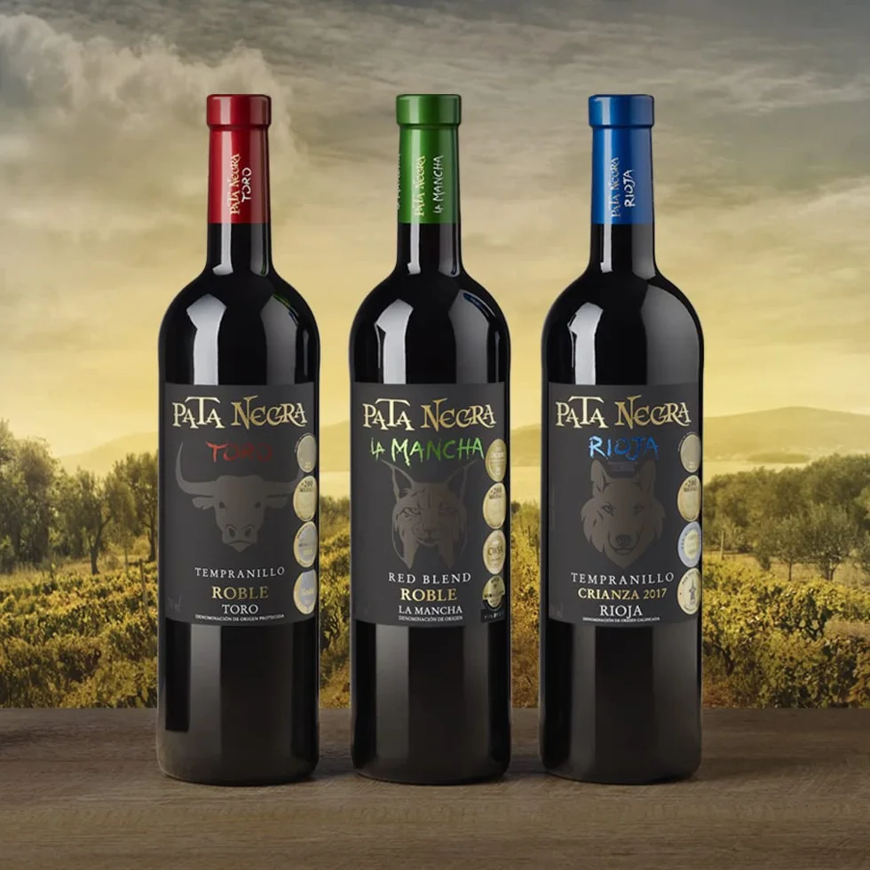 Pata Negra Estuche Fauna Ibérica Vino Rioja Crianza Toro Roble Mancha Roble 3 Botellas x 750 ml
