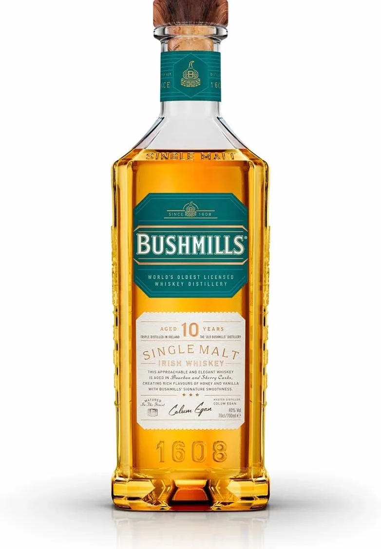 Bushmills - Whiskey Irlandés 10 años - Single Malt Triple Destilado - Whisky Premium - Madurado en barrica de Bourbon y Bota de Jerez según la tradición desde 1608 - 700ml - 40º