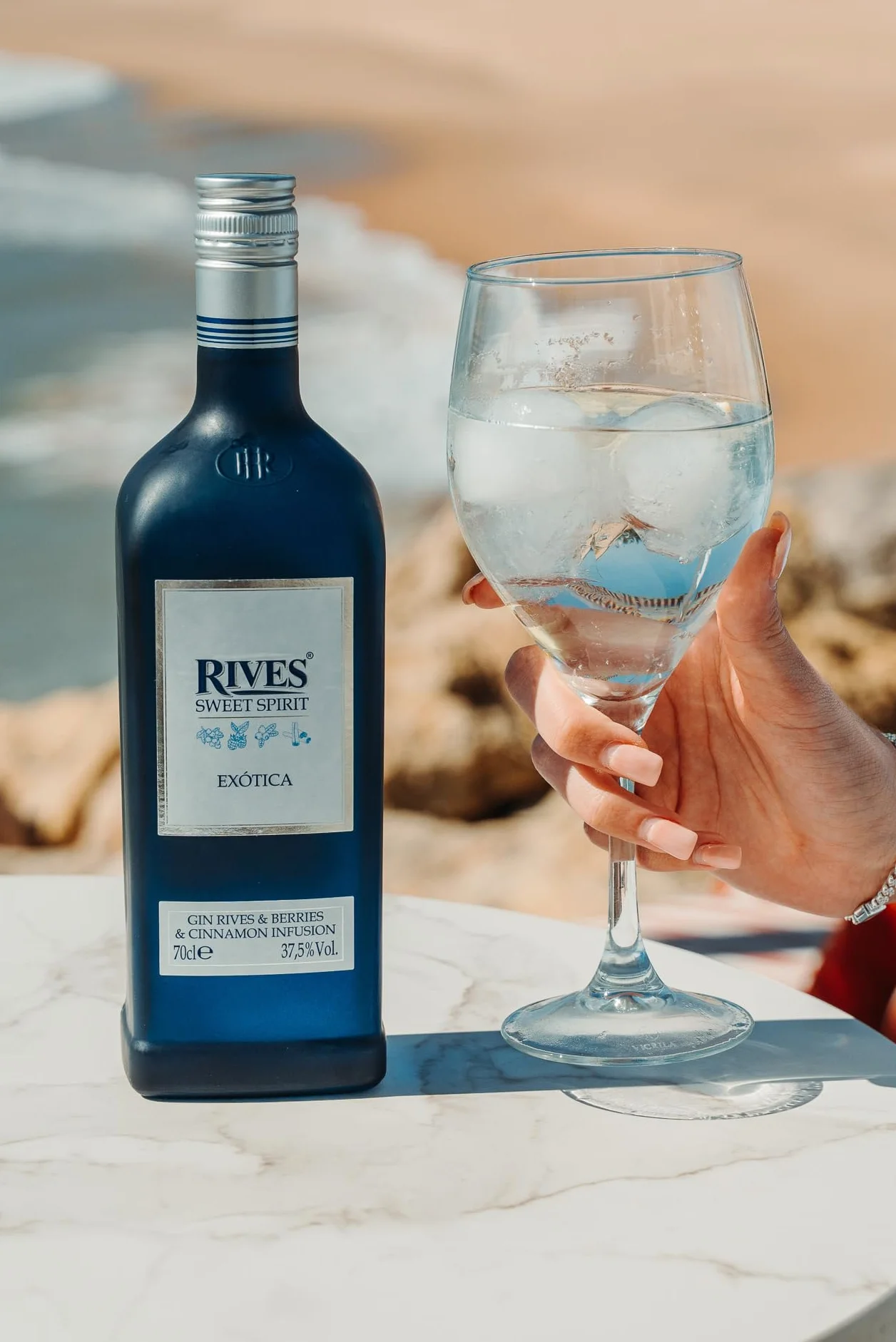 Rives Exótica Sweet Spirit Gin